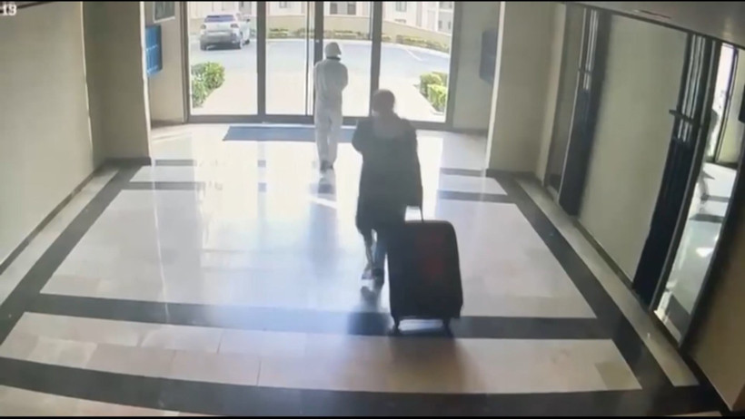 Çaldıklarını valizle taşıdı: Lüks sitelerin korkulu rüyası yakalandı: 450 bin liralık vurgun - Resim : 2