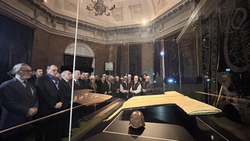 Hırka-i Şerif kapılarını açtı: İşte ziyaret saatleri - Resim : 2