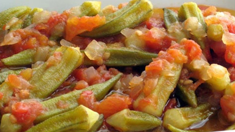 Zeytinyağlı bamya tarifi: Salçasız mı salçalı mı daha lezzetli? - Resim : 2