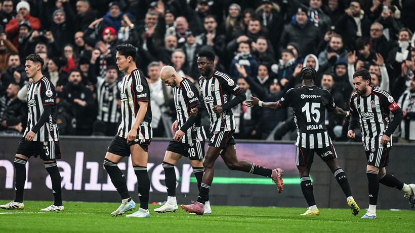 Beşiktaş'ta Orkun Kökçü Rachid Ghezzal'ın serisini yakaladı - Resim : 1