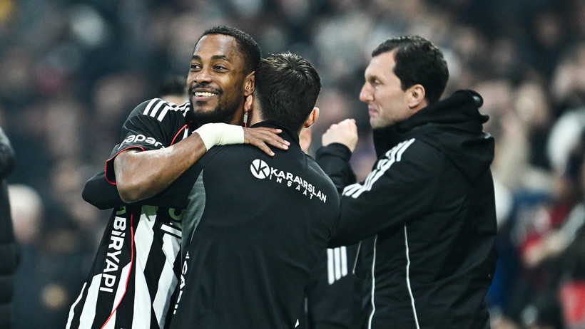 Beşiktaş dördüncülüğü Göztepe’den dört golle aldı - Resim : 2