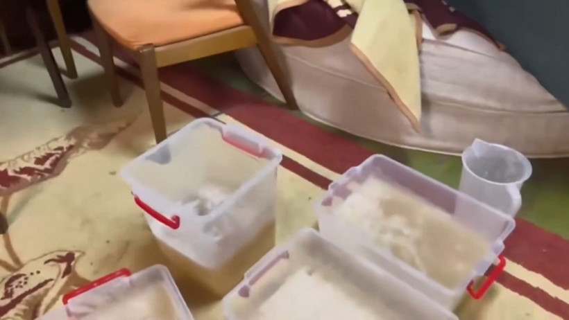 İstanbul'da narkotik polisinden nokta operasyonu: 248 kilo uyuşturucu ele ge&ccedil;irildi - Resim : 3