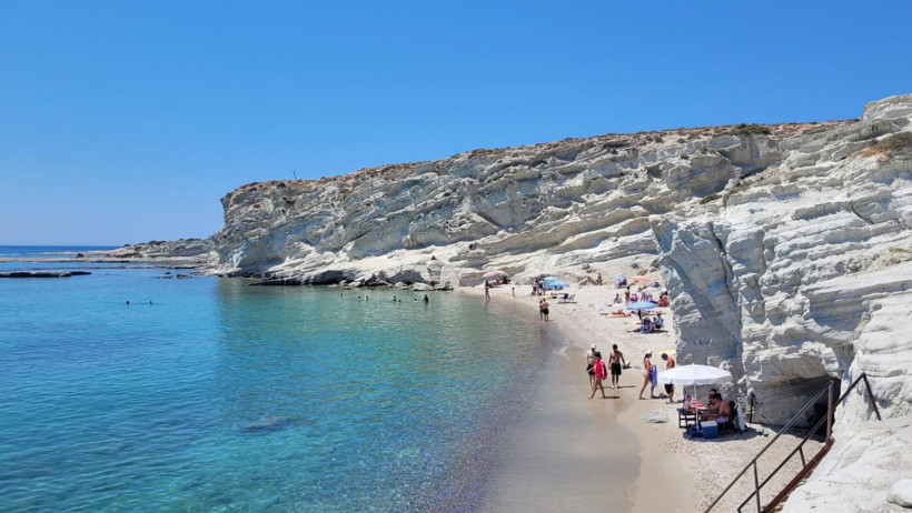 Mavi koylar yapılaşmaya teslim: Denize sıfır alanları turizme değil betona açık - Resim : 3