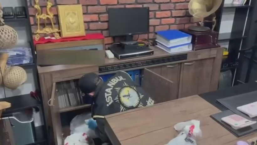 Talimat yurt dışından, eylem Anadolu Yakası'nda: İstanbul’da korku salan şebeke çökertildi - Resim : 2