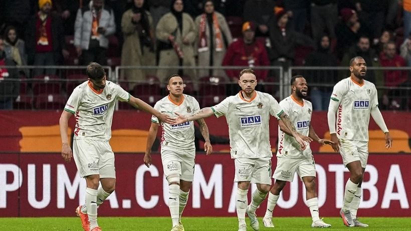 Yapay zeka Alanyaspor - Galatasaray maçının sonucunu tahmin etti - Resim: 8