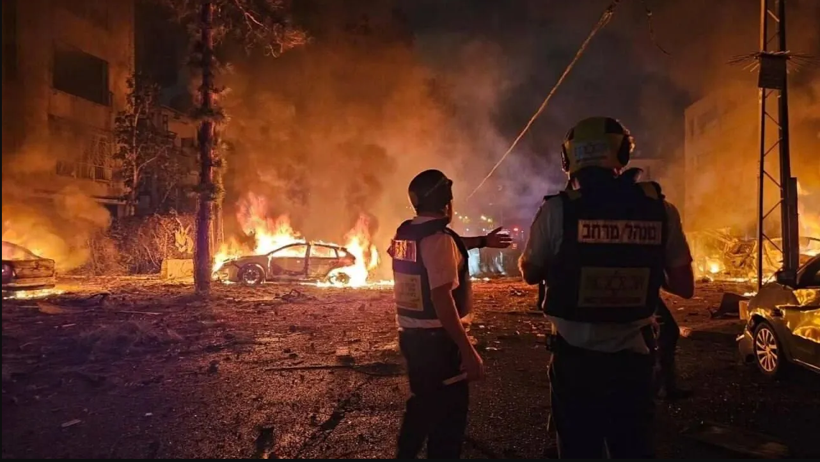 İsrail'deki yıkımın boyutu ortaya çıktı: Hiçbir yerde göremeyeceğiniz kareler - Resim: 1