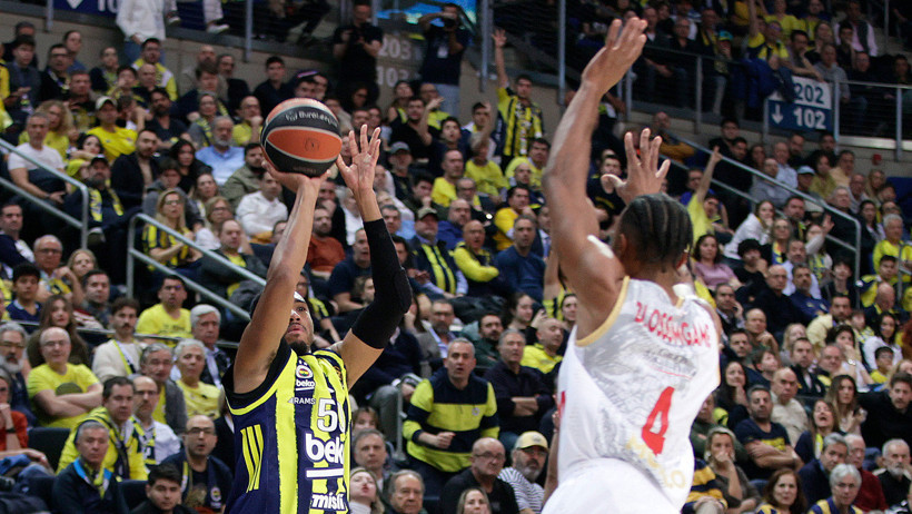 Fenerbahçe evinde Monaco'ya 18 sayı fark attı - Resim : 1