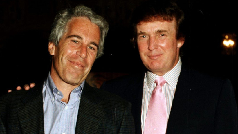 FBI açıkladı: Epstein dosyasındaki gizlenen Trump kayıtları yayınlandı - Resim : 2