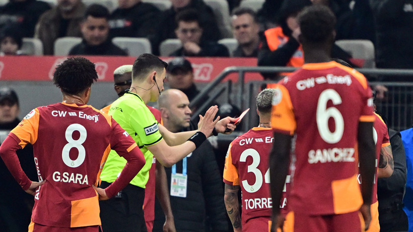 Galatasaray derbiyi kazanarak Beşiktaş’ın 13 maçlık serisine son verdi - Resim : 4