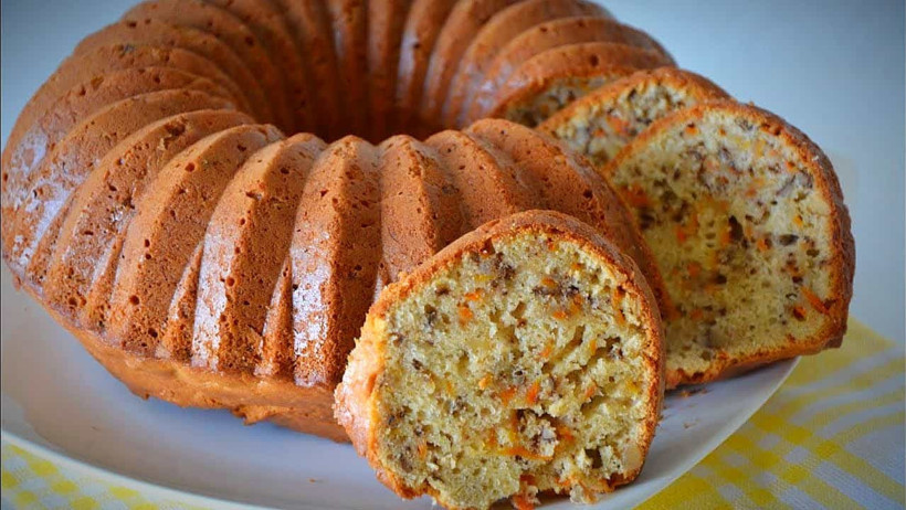 4 kişilik pratik havuçlu kek: Fırına atın, lezzete doyun - Resim : 1