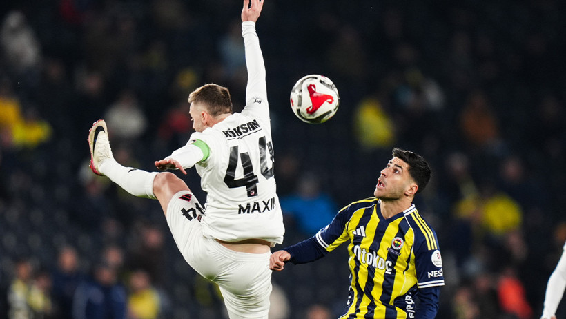 Fenerbahçe Gaziantep FK’yı Nene’nin hat-trick yaptığı maçta 4-1 yendi - Resim : 1
