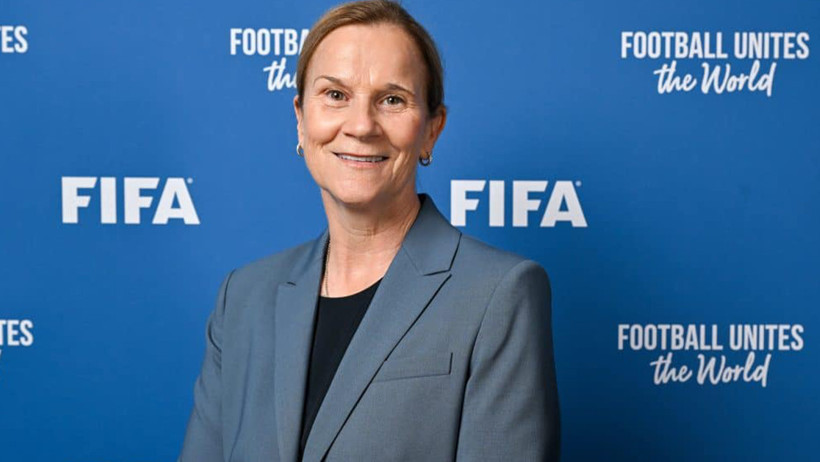 FIFA kadın futbol takımlarına kadın antrenör zorunluluğu getirdi - Resim : 2