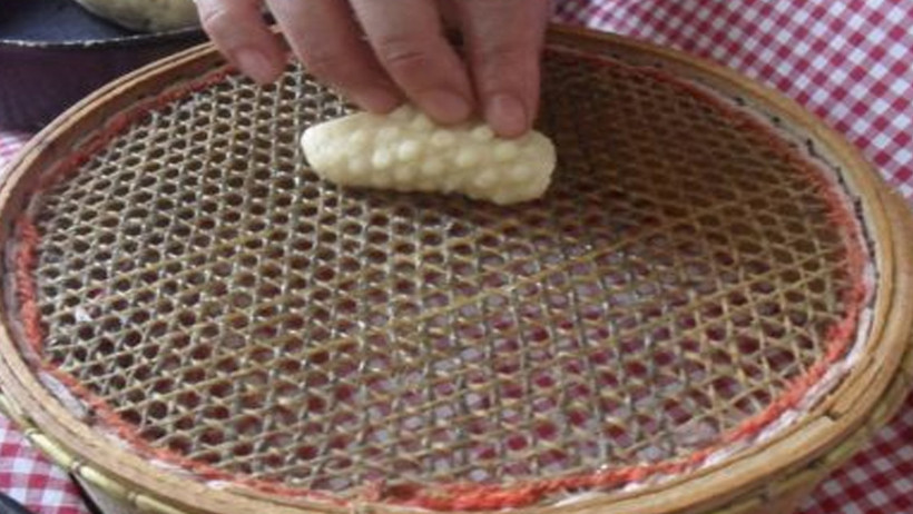 İrmikli mi irmiksiz mi? en lezzetli kalburabastı form&uuml;l&uuml; - Resim : 1