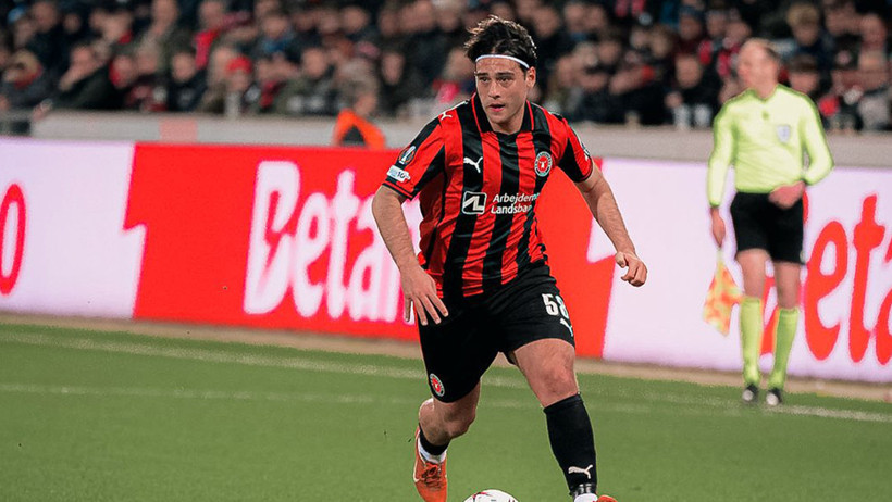 Aral Şimşir penaltı kaçırdı: Nottingham Forest Fenerbahçe'den sonra yine turladı - Resim : 3