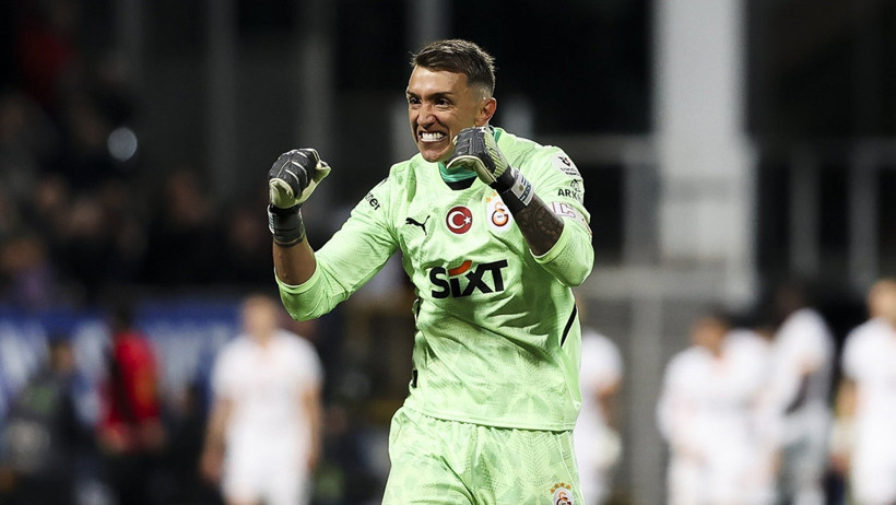 Muslera'dan merak uyandıran gelecek mesajı: 'Türkiye'ye geri döneceğim' - Resim : 2