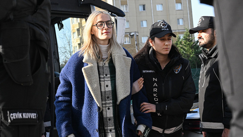 &Uuml;nl&uuml;lere y&ouml;nelik uyuşturucu operasyonu: 14 kişi adliyede - Resim : 2