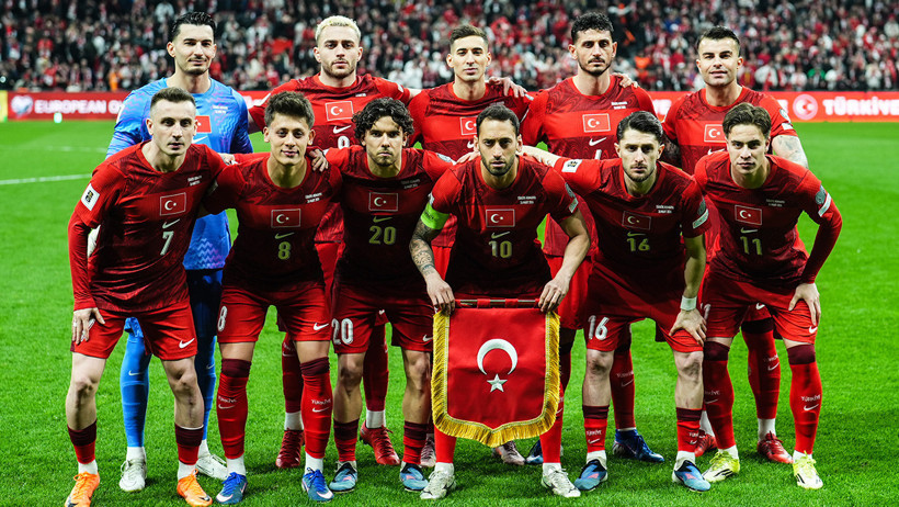 A Milli Takımımız Romanya'yı 1-0 yenerek Dünya Kupası play-off finaline yükseldi - Resim : 3