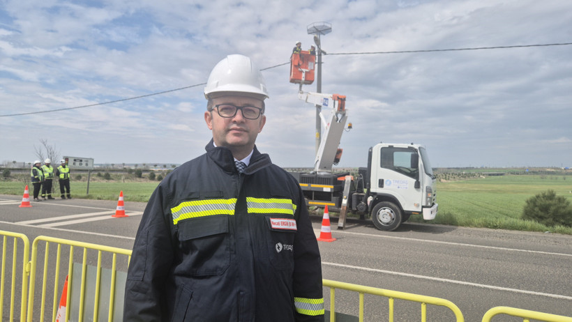 Leylekler için ölüm hattından güvenli yuva - Resim : 1