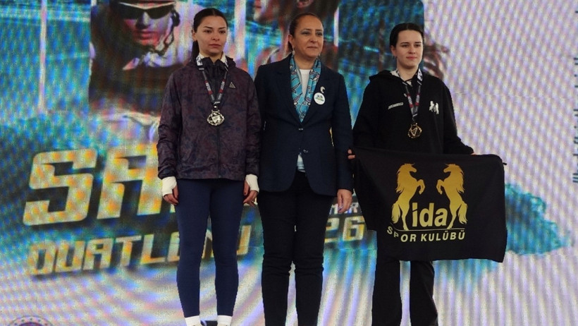 Salda Gölü'nde 'Duatlon' heyecanı - Resim : 3