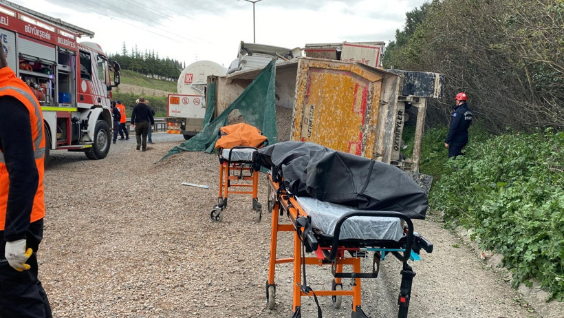 LPG tankeri ve TIR’lar birbirine girdi: Kocaeli'nde otoyol savaş alanına döndü - Resim : 1