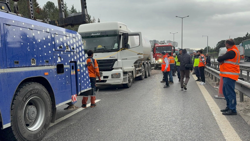 LPG tankeri ve TIR’lar birbirine girdi: Kocaeli'nde otoyol savaş alanına döndü - Resim : 3