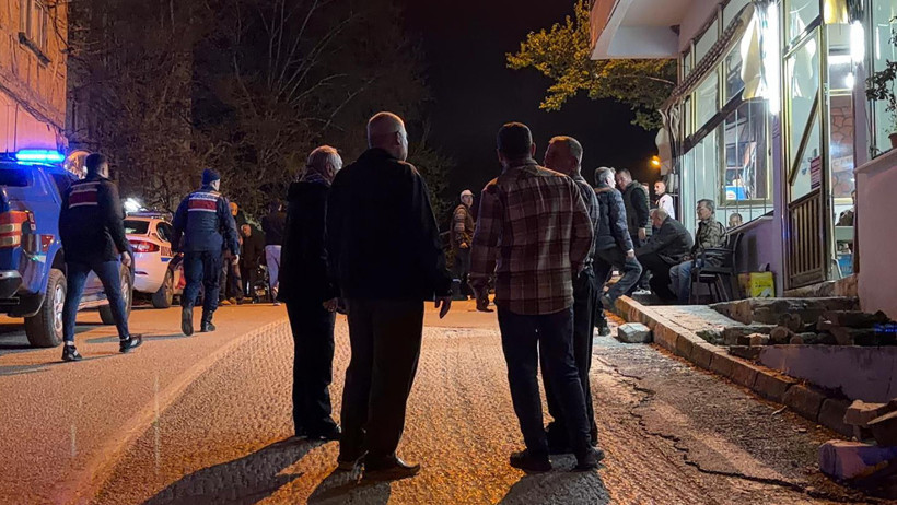 Bursa’da kıraathane kavgası kanlı bitti: Baba ve oğlu hayatını kaybetti - Resim : 1