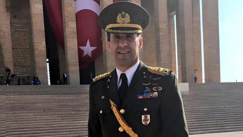 Ankara Kitap Fuarı’nda Orkun Özeller’in kitapları hedef alındı - Resim : 1