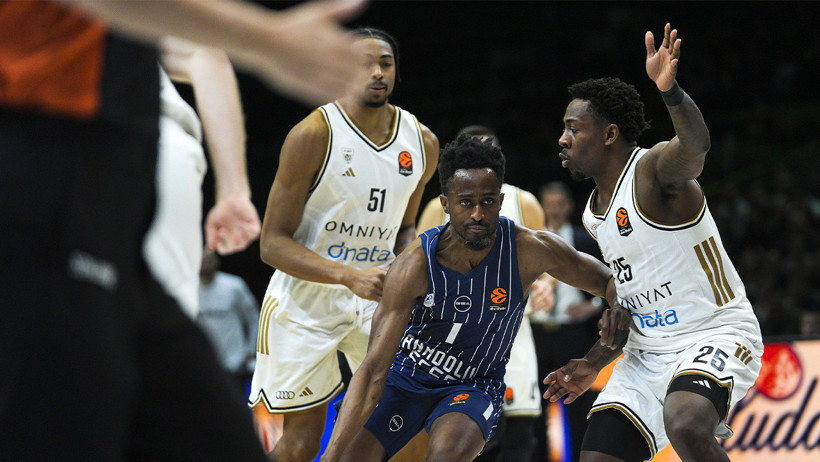 Anadolu Efes Dubai'yi dağıttı: Çift maç haftasında 2'de 2 - Resim : 3