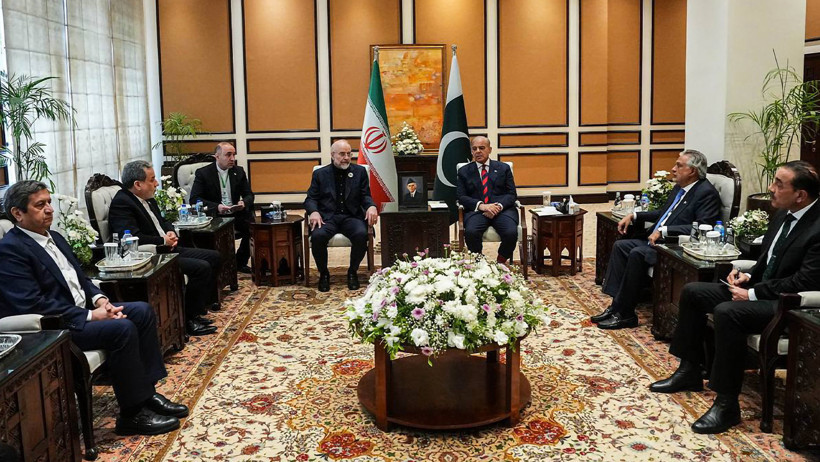 Pakistan'da tarihi gün: ABD ve İran müzakereleri başladı - Resim : 1