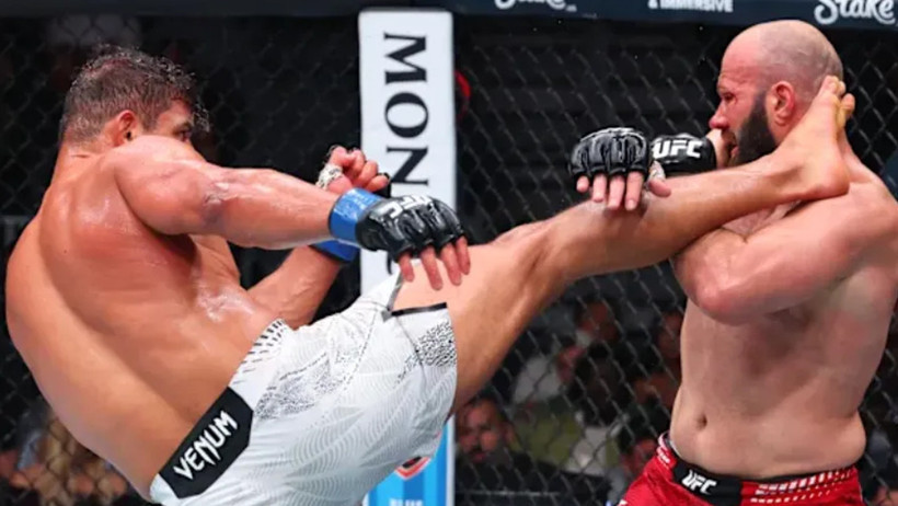 Paulo Costa, Azamat Murzakanov'u nakavtla bitirdi: Seriye son verdi - Resim : 1