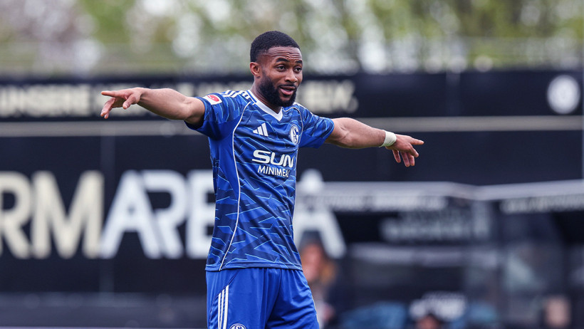 Kenan ile Dzeko'nun yokluğunda 10 kişi Schalke yine kazandı - Resim : 2