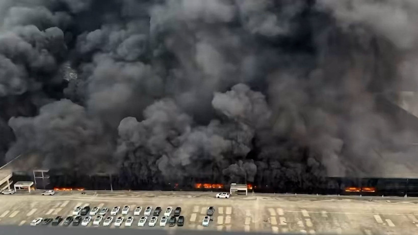 BYD'nin dev tesisi cayır cayır yandı: Türkiye'de yatırımı tartışılmıştı - Resim : 2