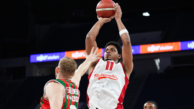 Karşıyaka'dan Bahçeşehir deplasmanında kritik galibiyet - Resim : 2