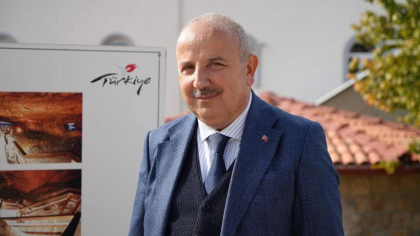 AKP'li belediye başkanına 'rüşvet' suçlaması - Resim : 1