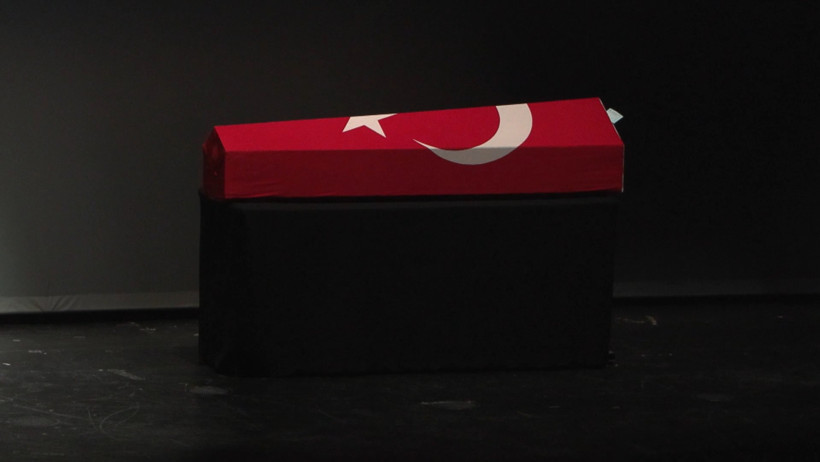 Usta oyuncu Ferdi Atuner'e veda: AKM'de tören düzenlendi - Resim : 1