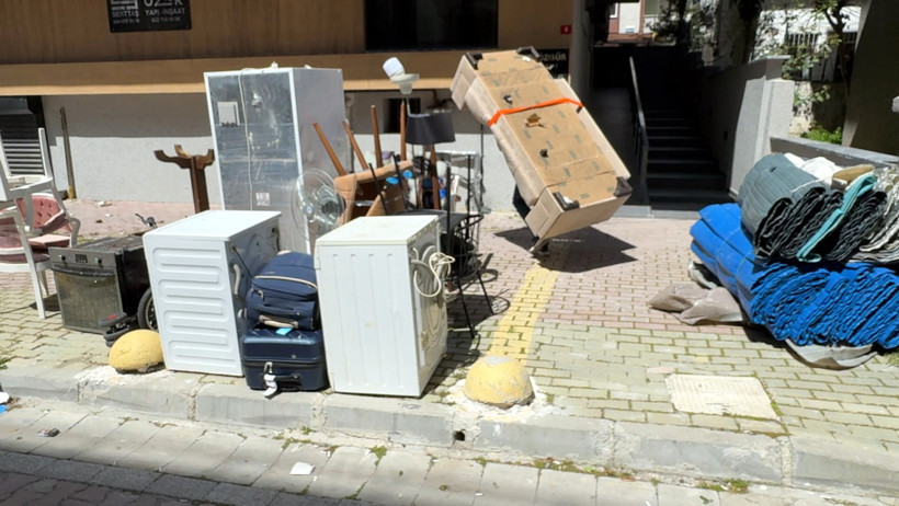 ‘Burası Türkiye’ dedirten olay: Mısırlı öğrenci kabusu yaşadı: Kirasını ödedi eşyaları sokağa atıldı - Resim : 4