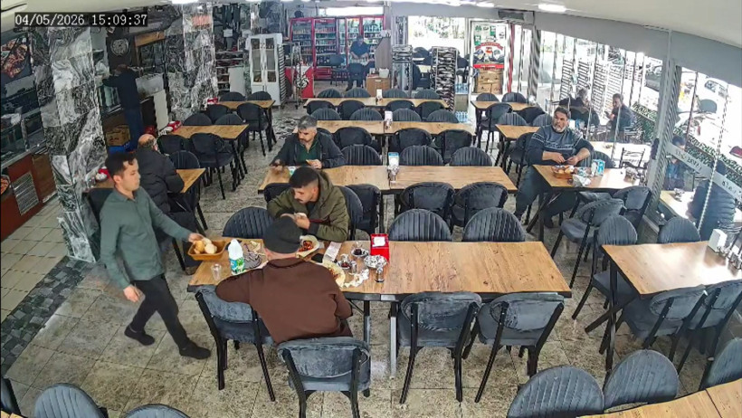 Yiyip içip hesabı ödemeden kaçtılar: Yarım kalan ayranı da yanlarına aldılar - Resim : 2