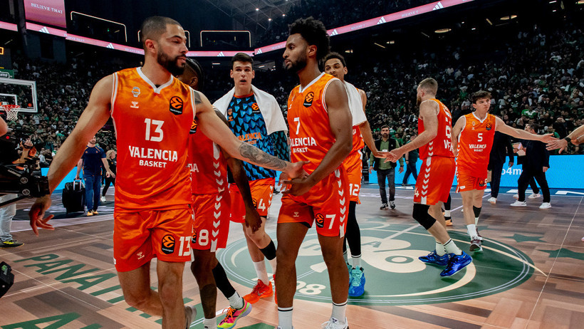 Valencia seriye tutundu: Ergin Ataman ve Pedro Martinez diskalifiye edildi - Resim : 2