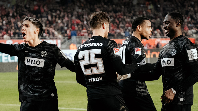 Bundesliga'ya yükselen ikinci takım belli oldu: Köy kulübünden tarihi başarı - Resim : 1