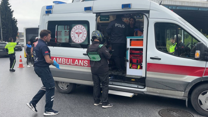 Motokurye İETT’ye çarptı: Ölümden döndü - Resim : 4