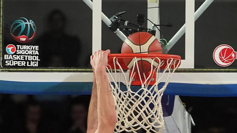 Basketbol Süper Ligi'nde çeyrek final mücadelesi - Resim : 1