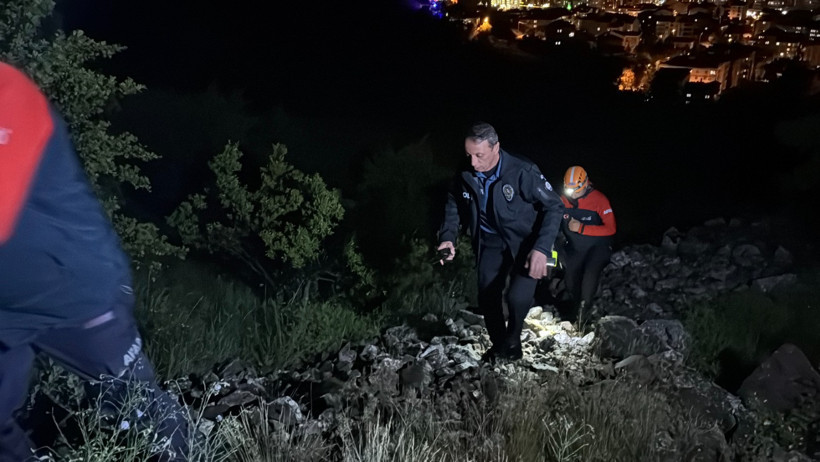 Karanlık çökünce kadın dönüş yolunu bulamadı: Nevşehir’de gece yarısı kurtarma operasyonu - Resim : 2