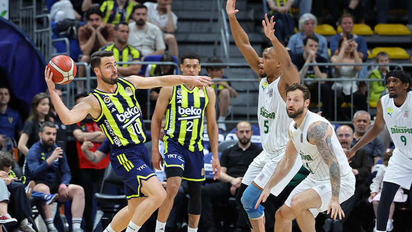 Fenerbahçe Beko Erokspor karşısında gövde gösterisi yaptı: 94-72 - Resim : 1