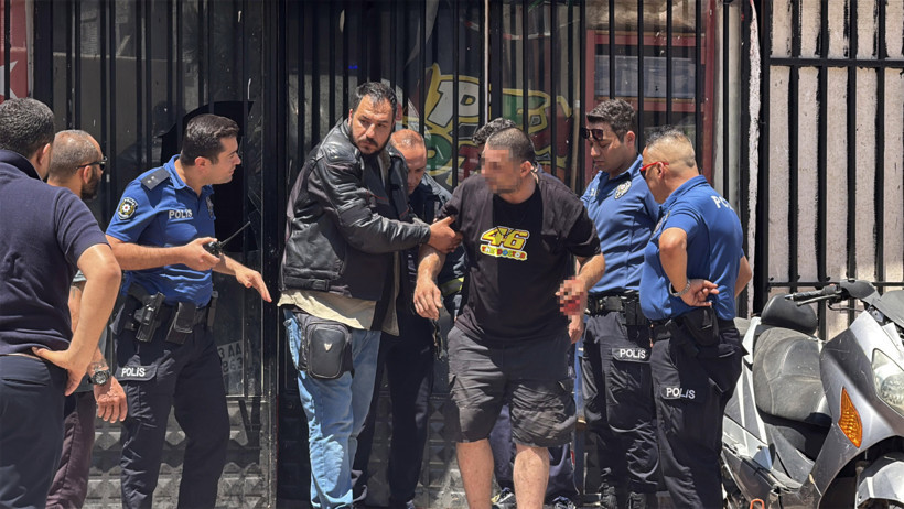 Bir elinde bıçak bir elinde benzin: Antalya’da hareketli dakikalar - Resim : 4