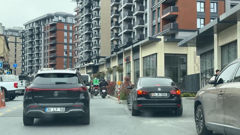 Seyrantepe’de utanç verici anlar: Can dostuna yaptığının bedelini ödedi - Resim : 2