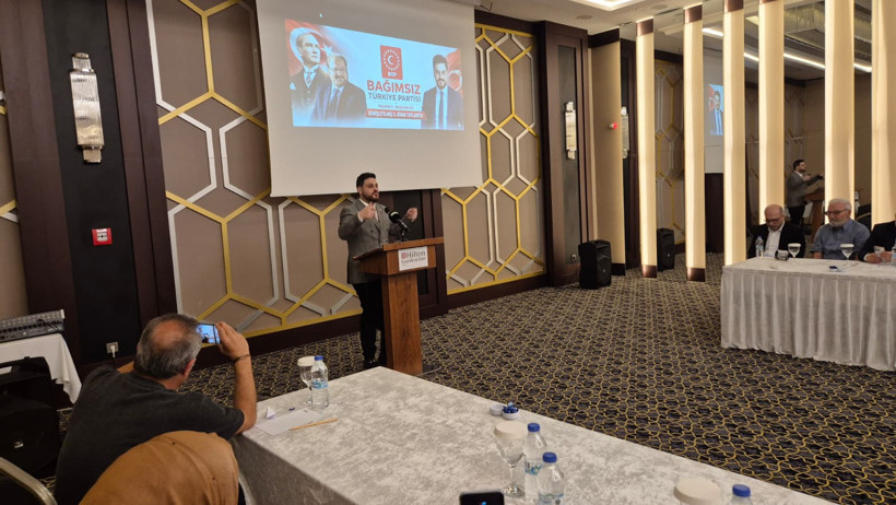 Hüseyin Baş’tan sert eleştiri: Cumhuriyet giderse ne din kalır ne özgürlük - Resim : 1