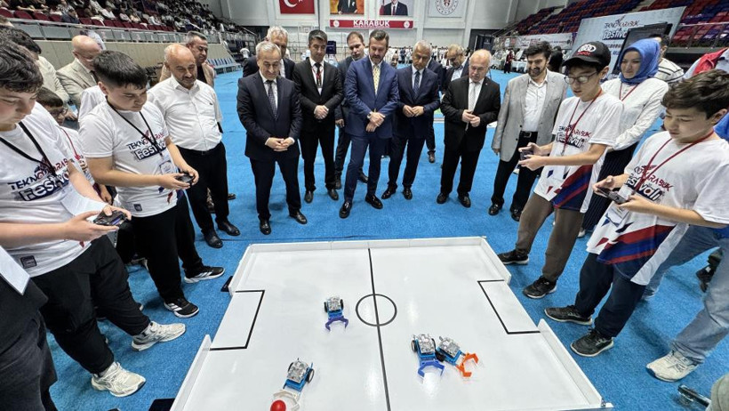 TeknoKarabük Festivali'nde genç mucitler projelerini sergiledi - Resim : 1
