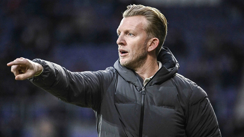 Fenerbahçe'ye dönmeye hazırlanan Dirk Kuyt oyuncularıyla vedalaştı - Resim : 1