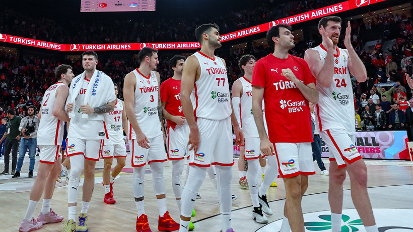 A Milli Basketbol Takımı'nda Onuralp Bitim kadrodan çıkarıldı - Resim : 1