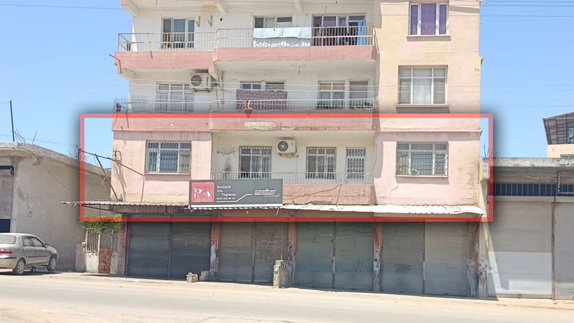 Sanayinin içinde diş fabrikası: Suriyelinin ürettiği kaçak dişler Türkiye'ye dört bir yanına gönderiliyor - Resim : 1